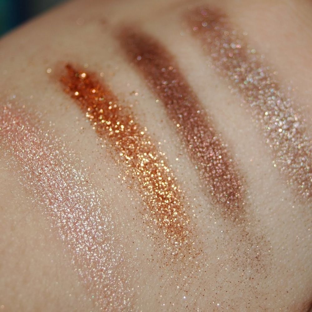 MAC Glitter Brilliants in Copper - Eyeshadow, Lips, Nails - Picture 4 of 17